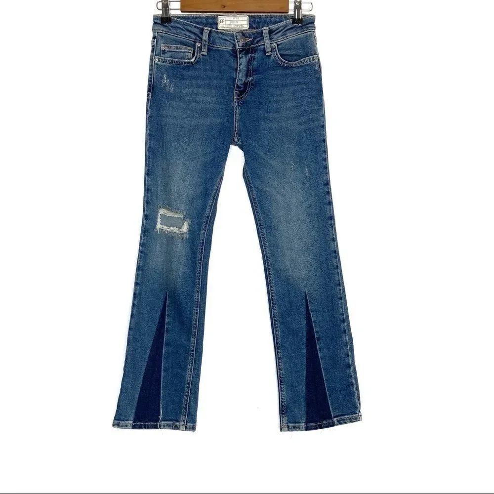 Free People | Distress Crop Jeans